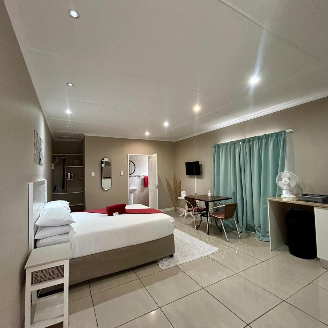 Hidden Bliss Guesthouse イースト・ロンドン 部屋 写真